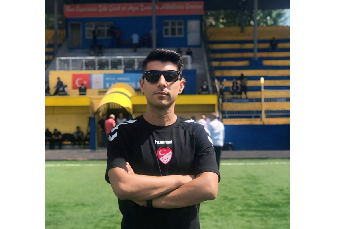 Furkan Aygüneş Hakemliği Bıraktı.