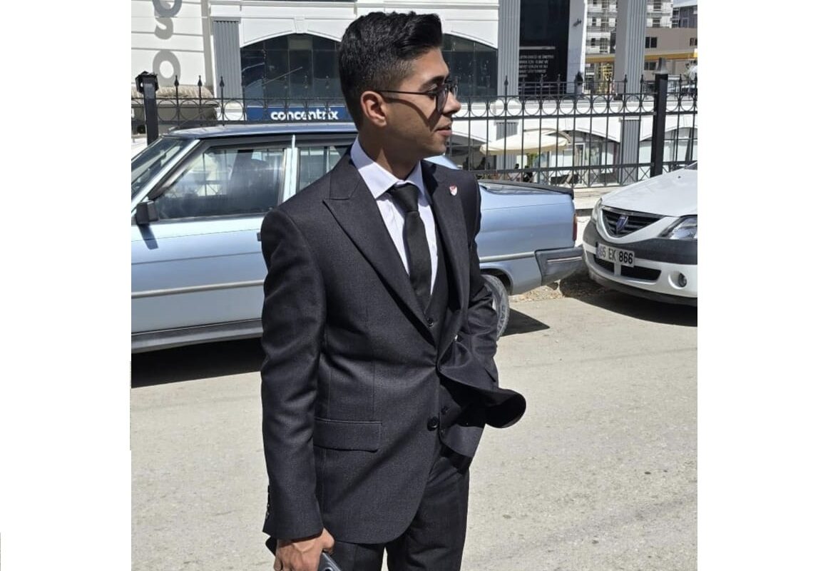 Samet Aygüneş Hakemliği Bıraktı.